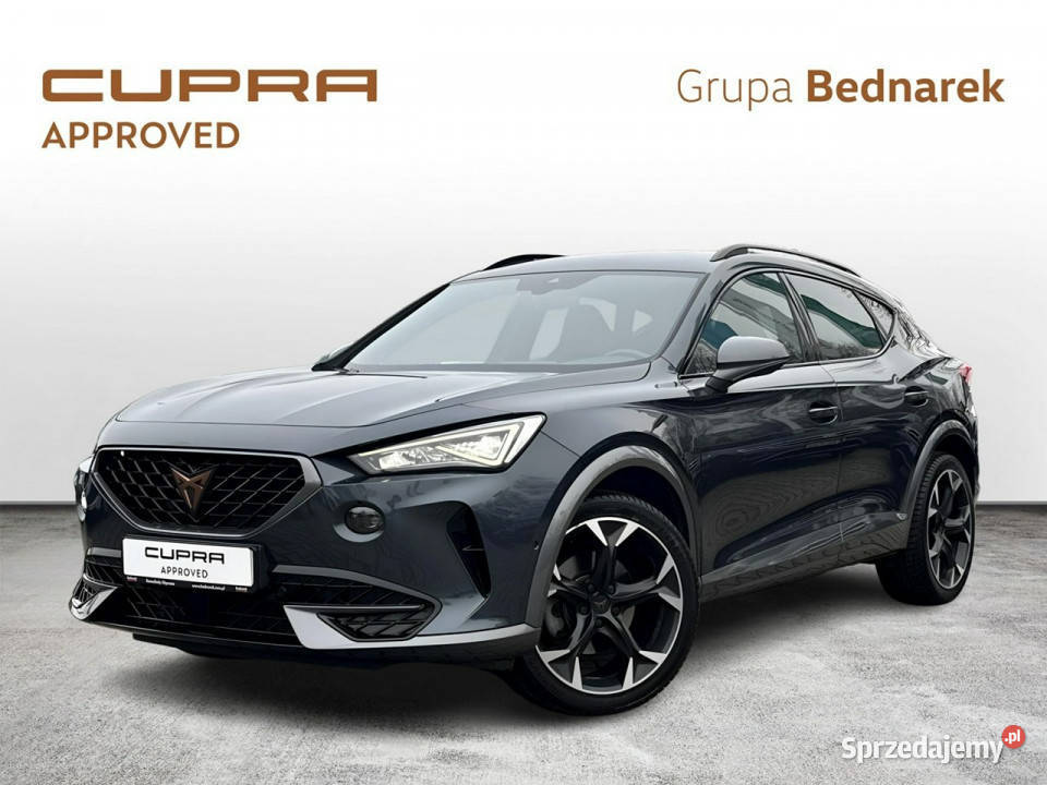 Cupra Formentor Bezwypadkowy Salon Polska Serwis światła do jazdy dziennej Łódź