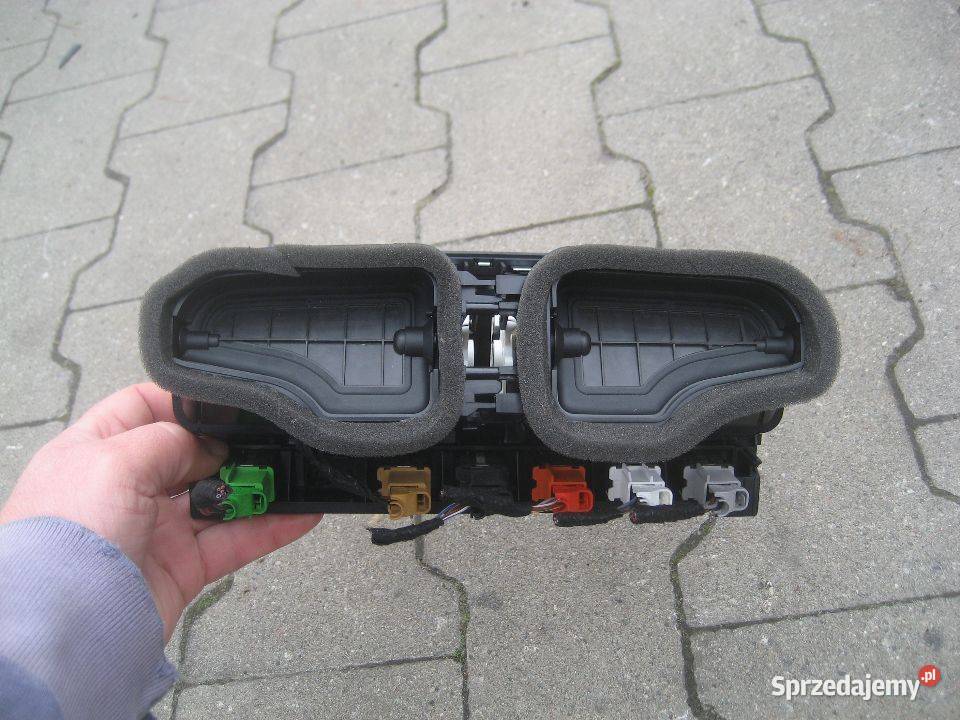 vw polo 6r 6r0 0914r kratka nawiewu środkowa osobowe sprzedam