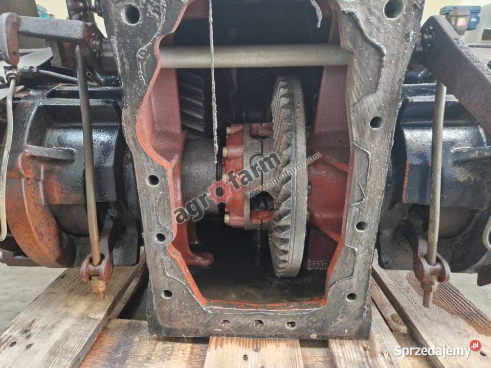 Tylny most Deutz Agroxtra 617 Części i osprzęt rolniczy Byków