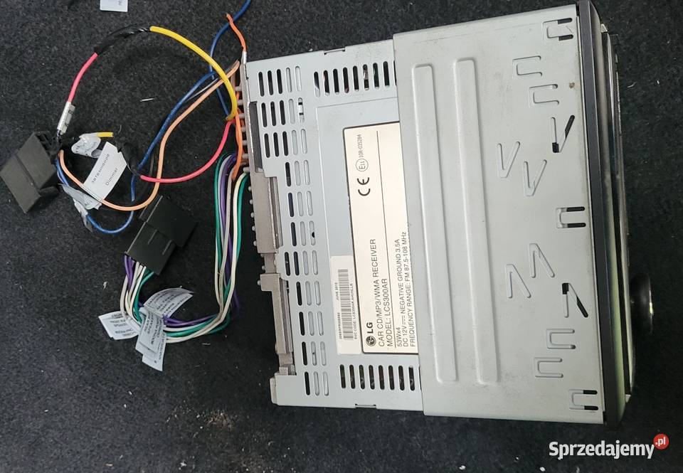 Radio samochodowe LG LCS 300 AR