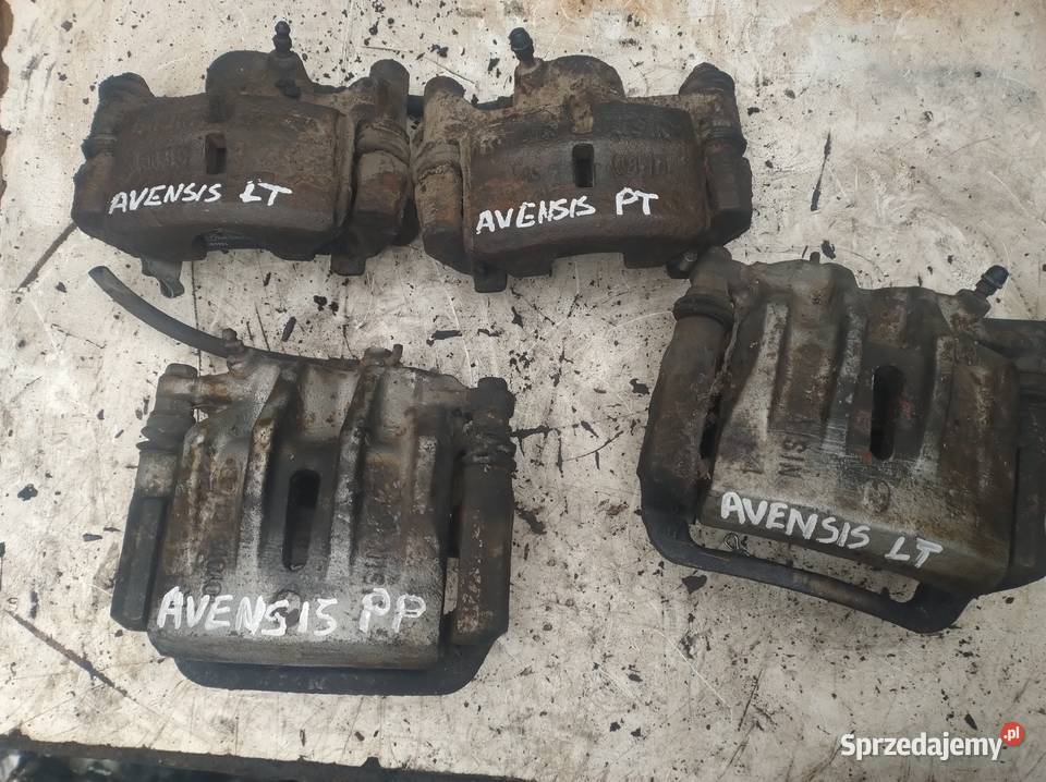 TOYOTA AVENSIS T22 20 16v zacisk jarzmo przód