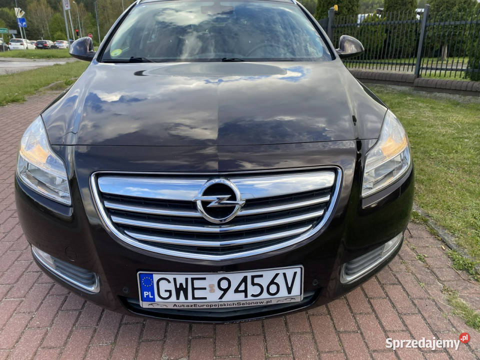 Opel Insignia Edition nawigacja czujniki światła przeciwmgielne Wejherowo