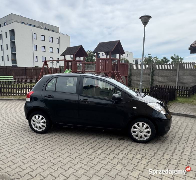 Toyota Yaris II 133 Dual VVTi pierwszy