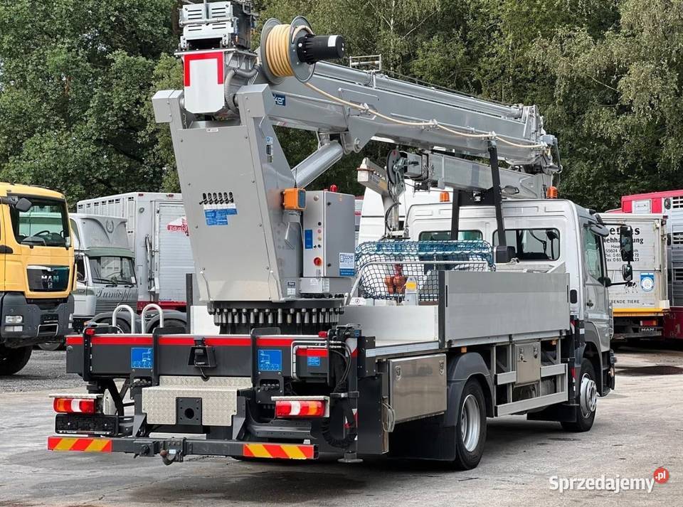 Żuraw budowlany dźwig budowlany BCKER AK 364000 Poznań sprzedam