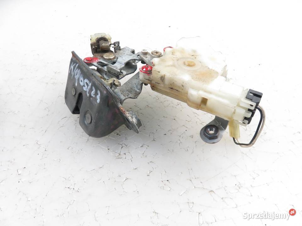 ZAMEK KLAPY SUBARU IMPREZA II 63100FE000