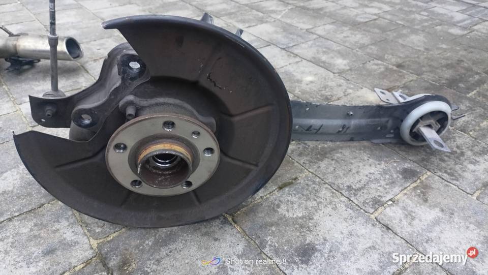 Sprzedam prawy wahacz Volvo XC 70 Zamość