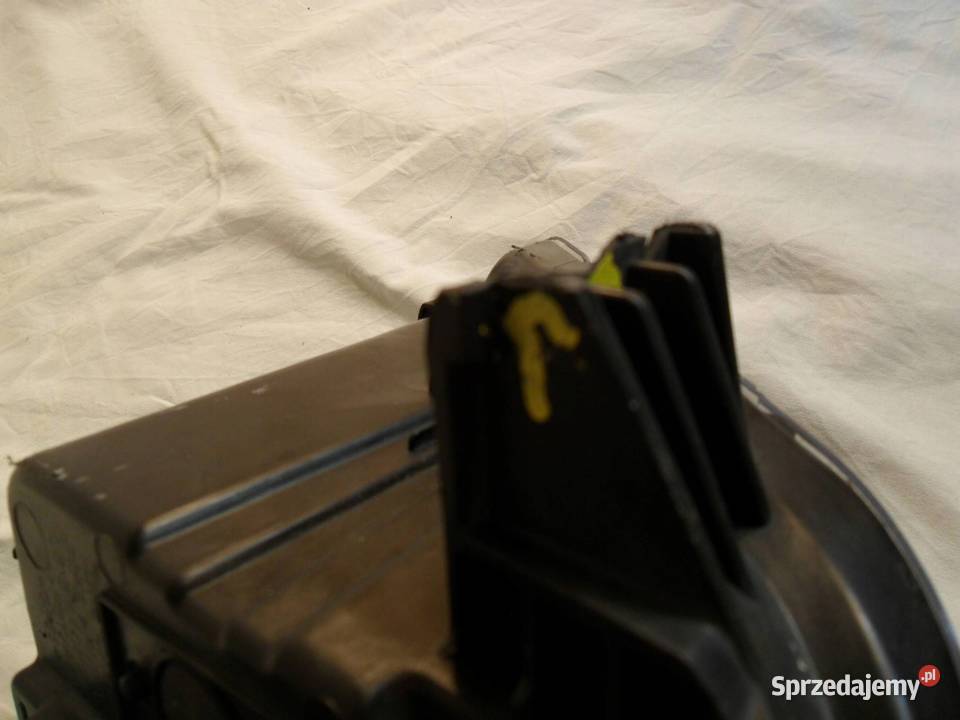 REFLEKTOR PRZÓD STRONA PRAWA FORD KUGA III osobowe