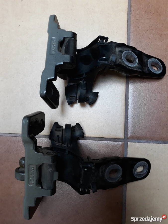 Zawiasy tylnej klapy Mercedes GLC lubelskie Niedrzwica Duża sprzedam