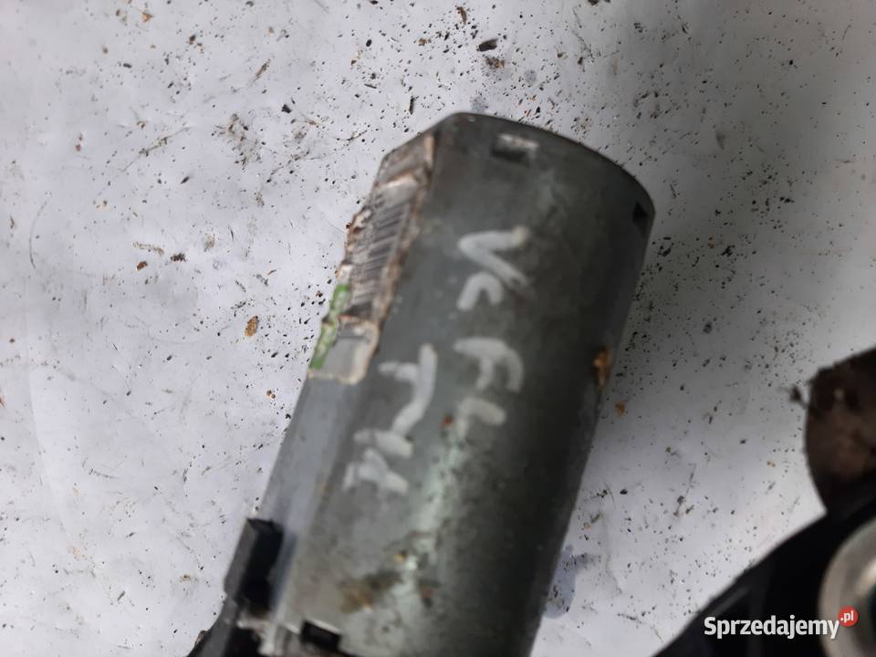 Opel Vectra C HB silniczek tylnej wycieraczki