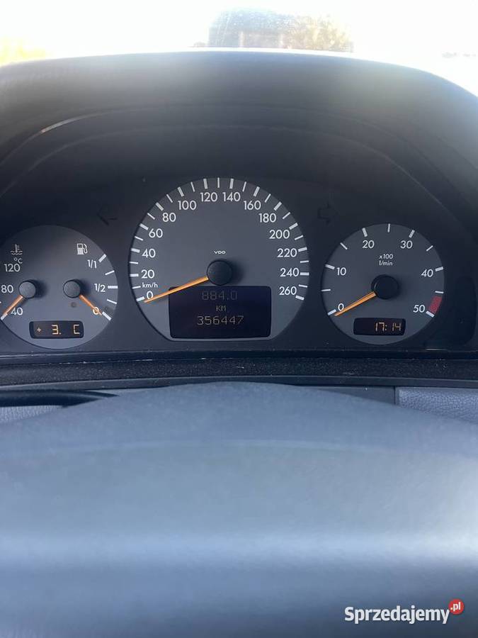 Sprzedam Mecedes Benz kombi Motoryzacja