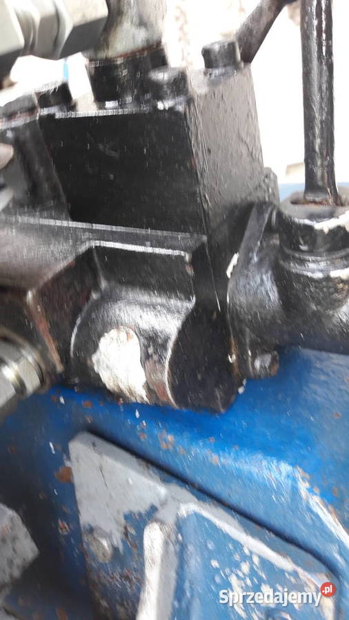 Zawór hydrauliczny podnośnika