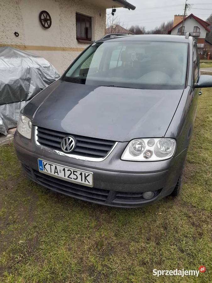 Sprzedajemy vw touran Rok produkcji 2005 Tarnów sprzedam