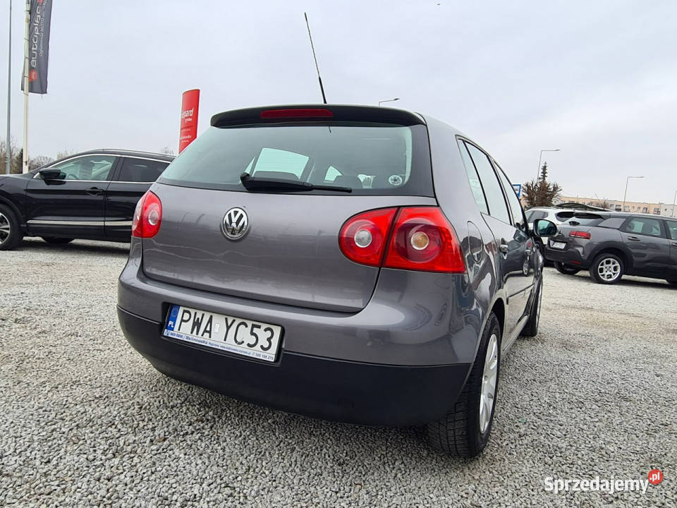 Volkswagen Golf 16 102 GAZ Klimatyzacja Komputer zielony Wągrowiec