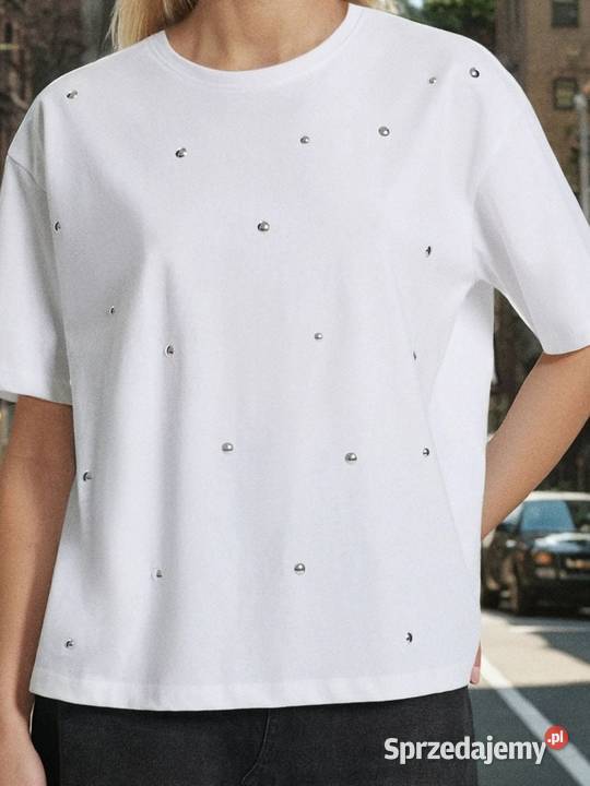 biały tshirt z dżetami Sinsay M Bluzki i koszule Olkusz