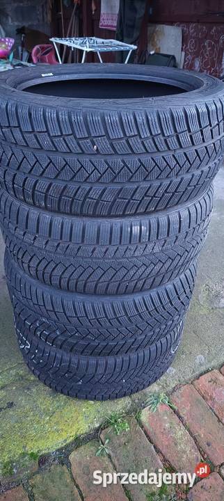 Opony zimowe Vredestein wintrac pro plus 24545 245 Mała Słońca