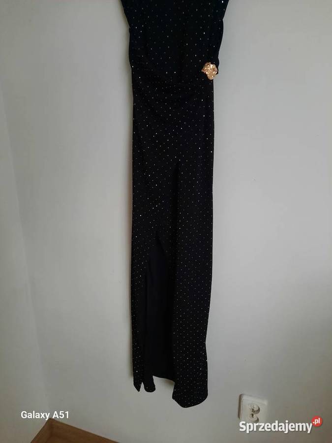 Czarna sukienka Działyń