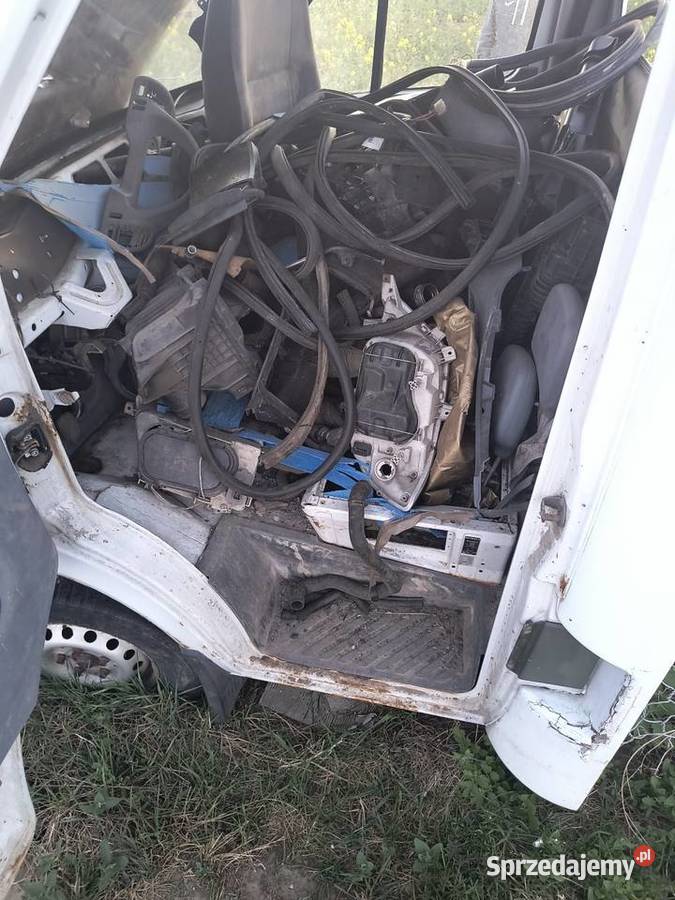 Mercedes 904 na części Mercedes-Benz Lucynowo