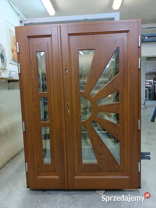 Drzwi drewniane z dostawka zewnętrzne małopolskie Nowy Sącz