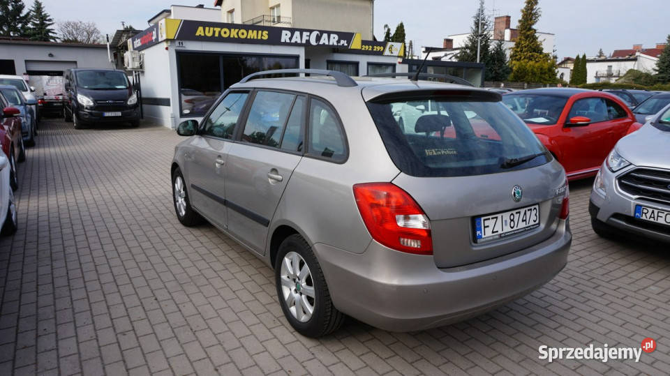 koda Fabia zarejestrowany ubezpieczony Gwarancja 105KM