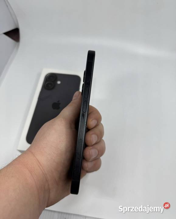 Telefon iphone 16