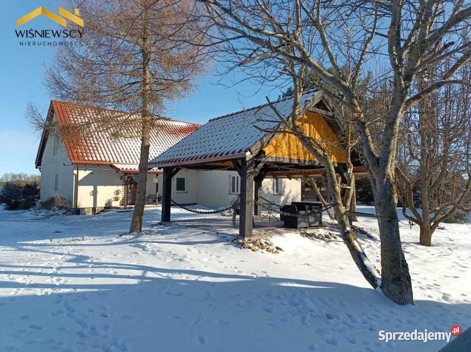 Siedlisko pod lasem na Warmii 26 ha Zakrzewiec