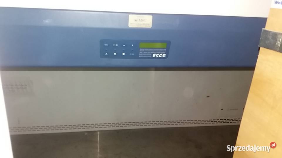 ESCO ADC-6B1 - kabina laboratoryjna