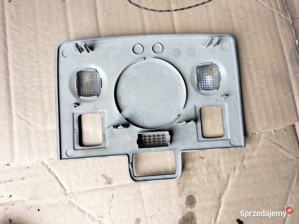LAMPKA PODSUFITKI AUDI A3 8L LIFT Oświetlenie kabiny