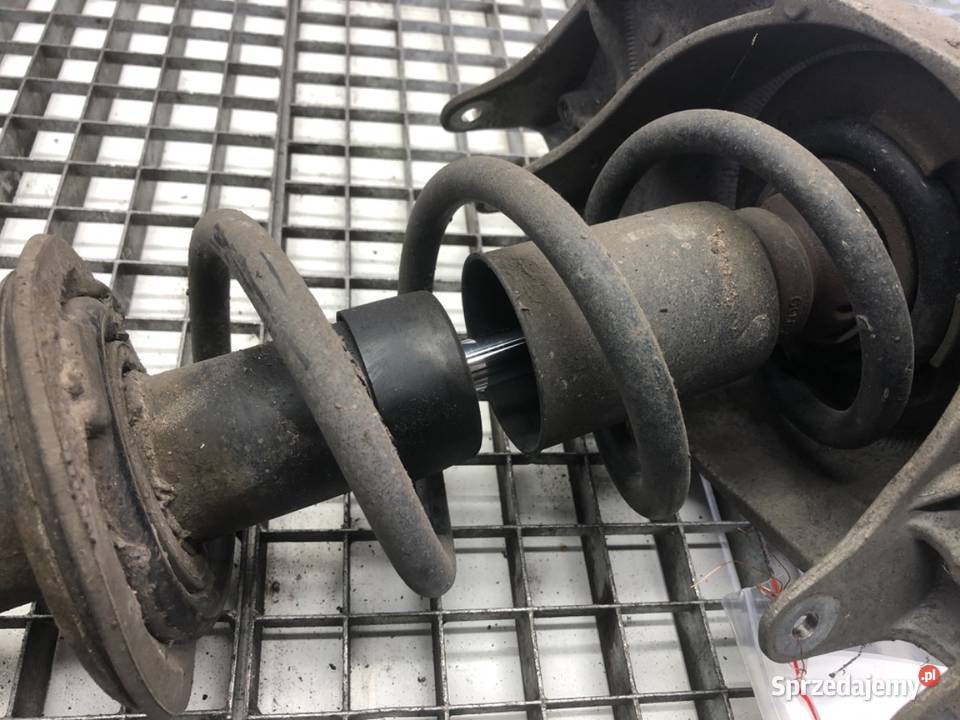 AMORTYZATOR LEWY PRZÓD SPRĘŻYNA AUDI A5 8T 18