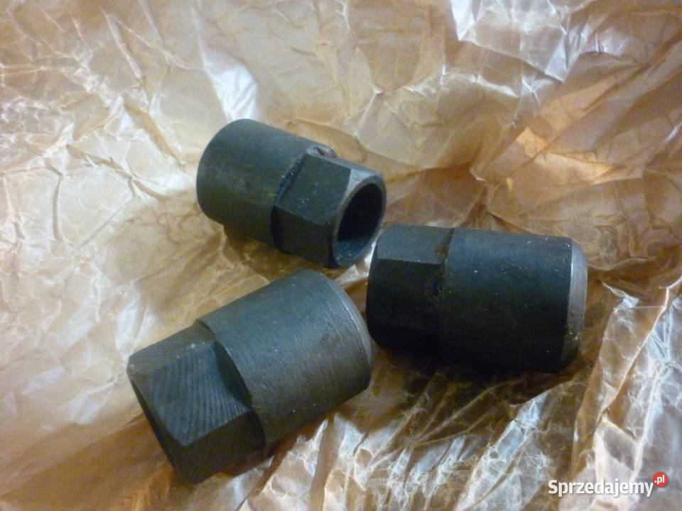 Ził 135 ŁTM Nakrętka koła Dębica