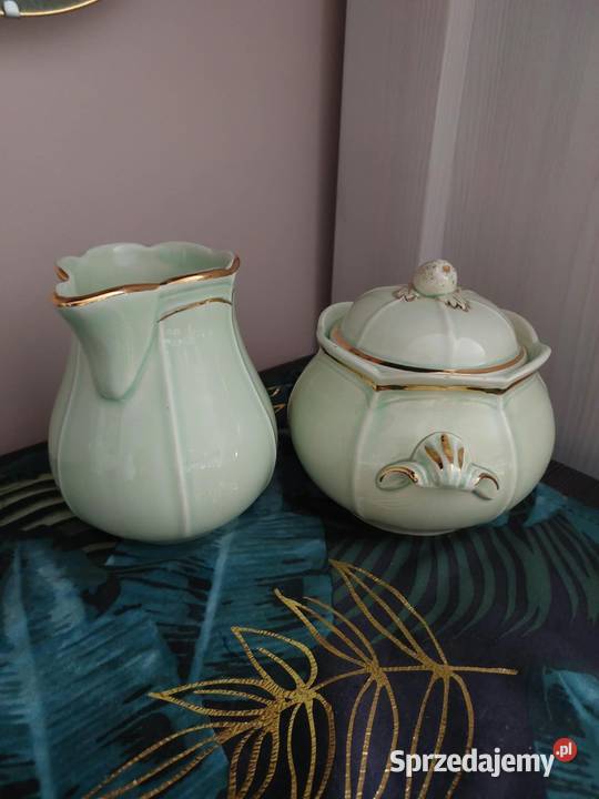 Zestaw do herbaty dzbanek mlecznik cukiernica Porcelana i szkło