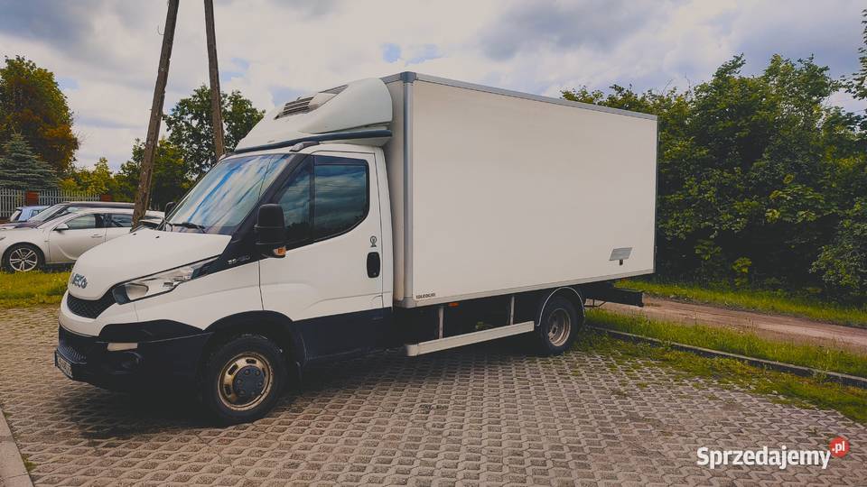IVECO DAILY IZOTERMA 2015r Iveco Trzemiętowo sprzedam