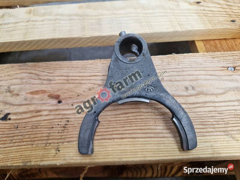 Widełka skrzyni biegów DeutzFahr Agrolux 475 Byków