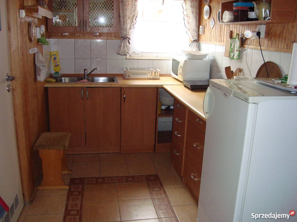 sprzedam domek całoroczny letniskowy jeziorem Kretowiny