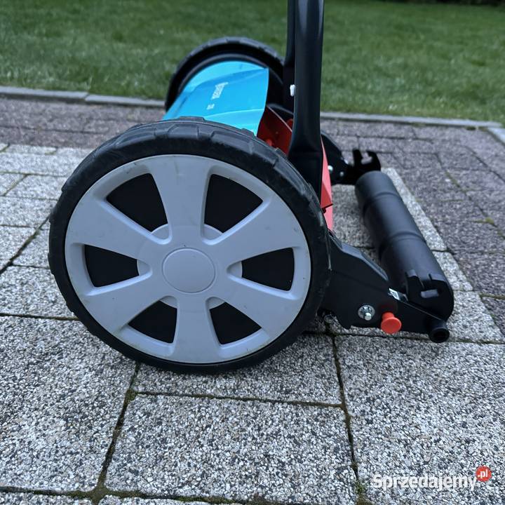 Bębnowa rotacyjna kosiarka ręczna Gardena 330