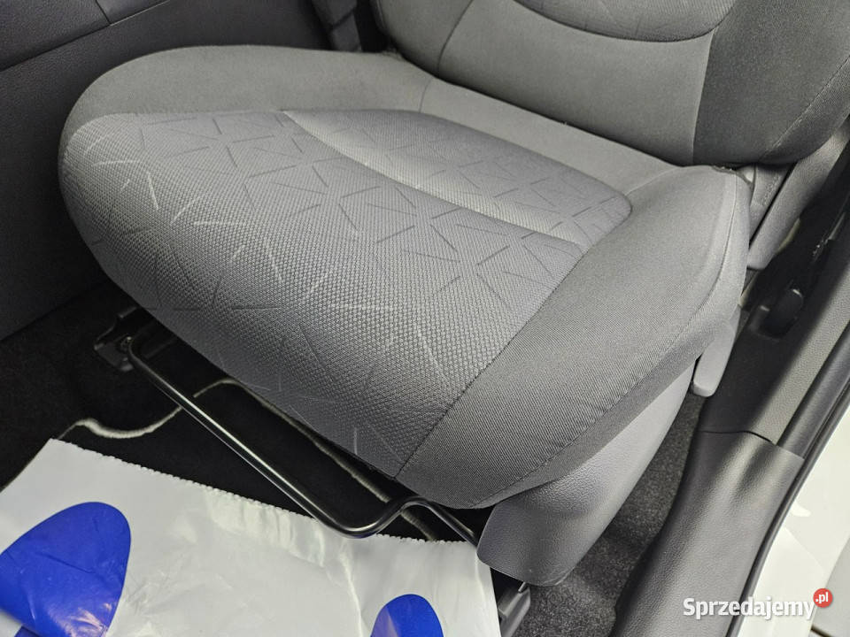 Toyota RAV4 Hybrid 4x4 Z Polskiego Salonu 4/5 RAV4 Warszawa