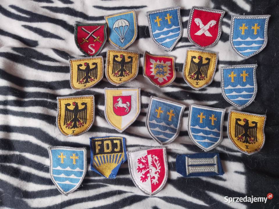 kolekcjonerskie stare odznaczenia naraminniki Legnica