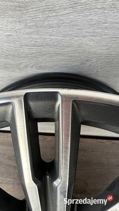 FELGA ALUMINIOWA BMW G20 G21 MPAKIET 85x18 ET40 Średnica 15" Gorzów Wielkopolski