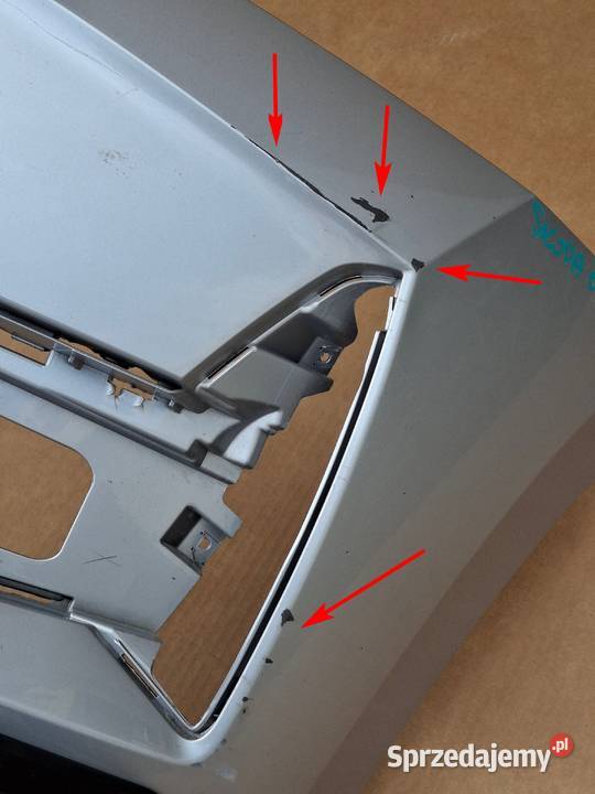 SKODA OCTAVIA IV 4 LIFT ZDERZAK PRZÓD PRZEDNI Bieleń