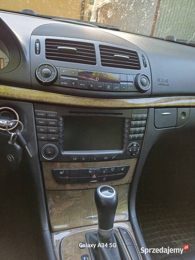 Mercedesa kombi 4x4 nivomat sprzedam gniazdo AUX Parole
