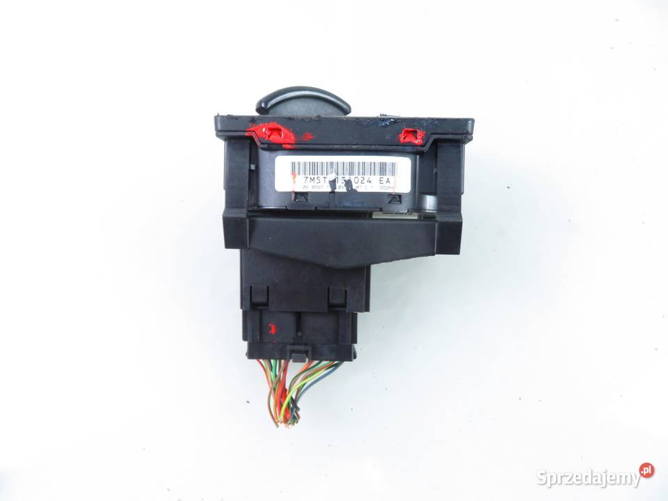 WŁĄCZNIK ŚWIATEŁ FORD FOCUS MK2 7M5T13A024EA Oświetlenie
