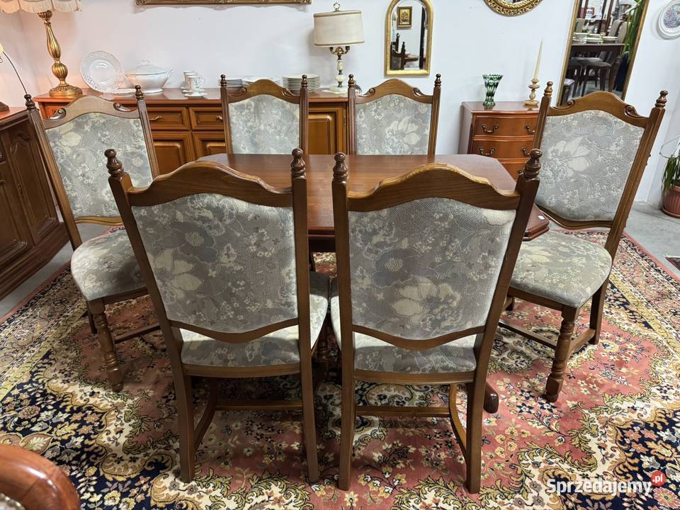 Drewniany stół rozkładany z dwoma wkładkami i Ełk