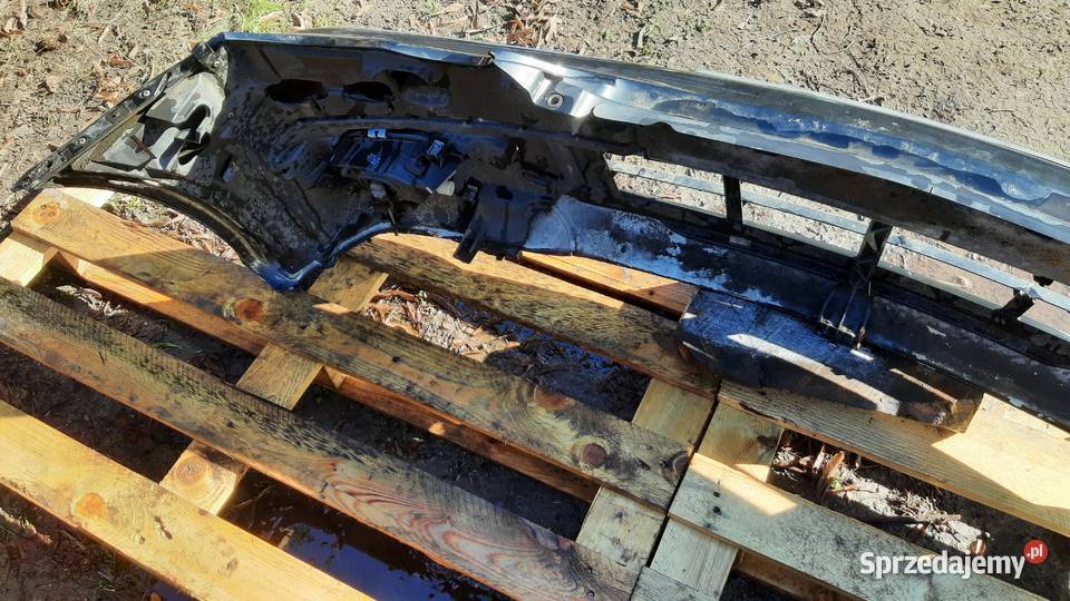 zderzak przód przedni mercedes c w203 lift FL Dębno