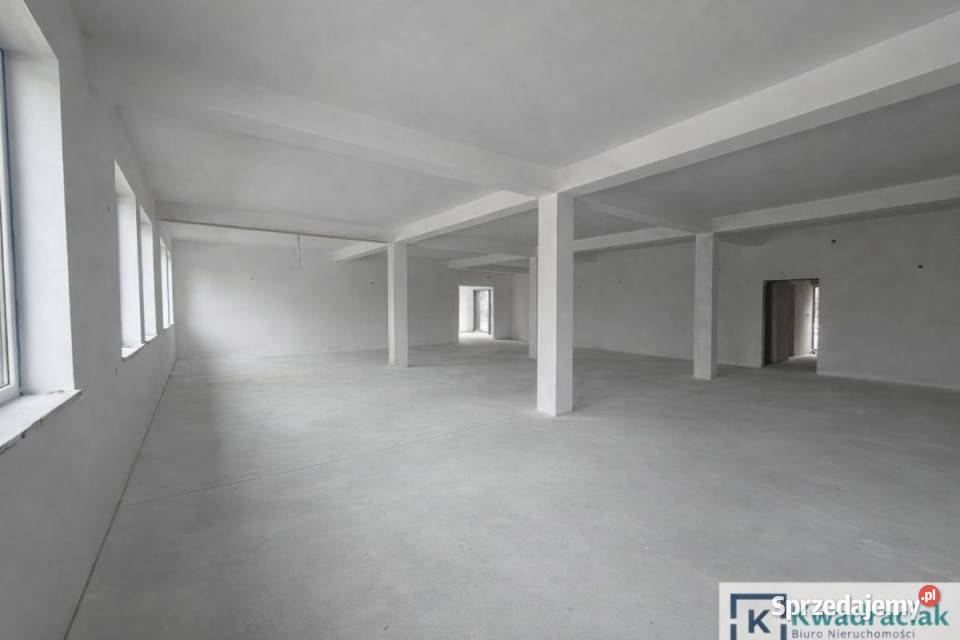 Lokal Przysieki 230m2 sprzedam