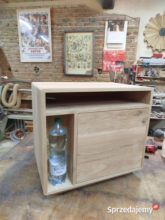 Stolik nocny z litego drewna dębowego dolnośląskie Postolice sprzedam