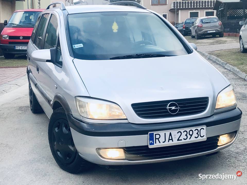 Opel Zafira 20DTI 16V 101 nieuszkodzony Zafira Przeworsk