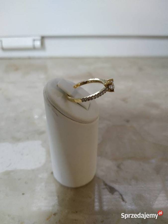 Złoty Nowy pierścionek z cyrkoniami pr333 16 Wałcz sprzedam