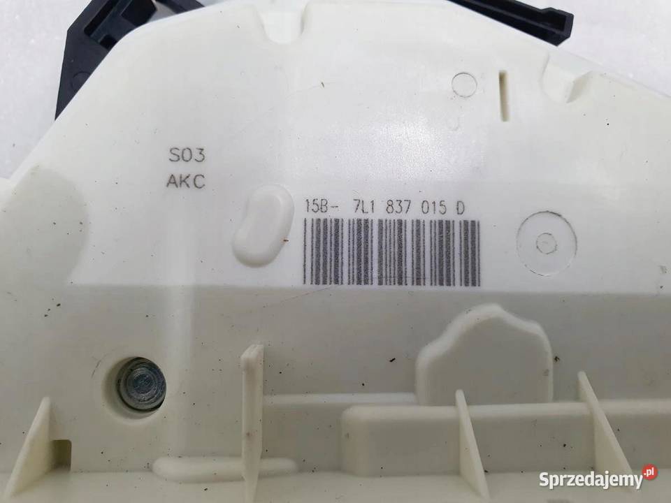 ZAMEK DRZWI VW SKODA AUDI 7L1837015D