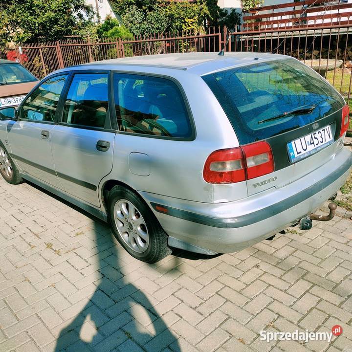 Volvo V40 99 r. Opłaty.