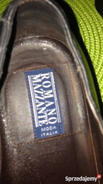 Nowe eleganckie buty męskie