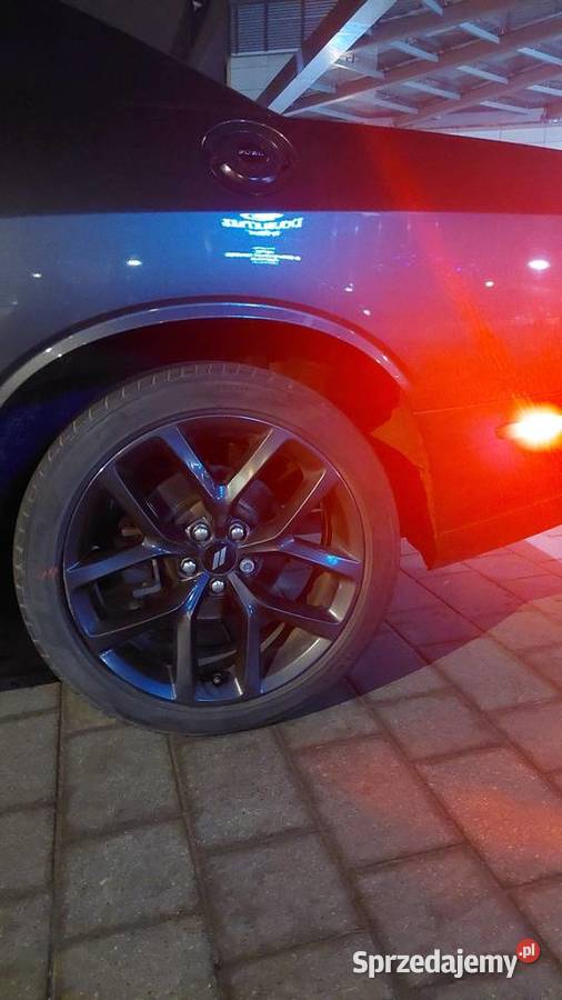 DODGE CHALLENGER BLACKTOP 2019R 305KM Warszawa